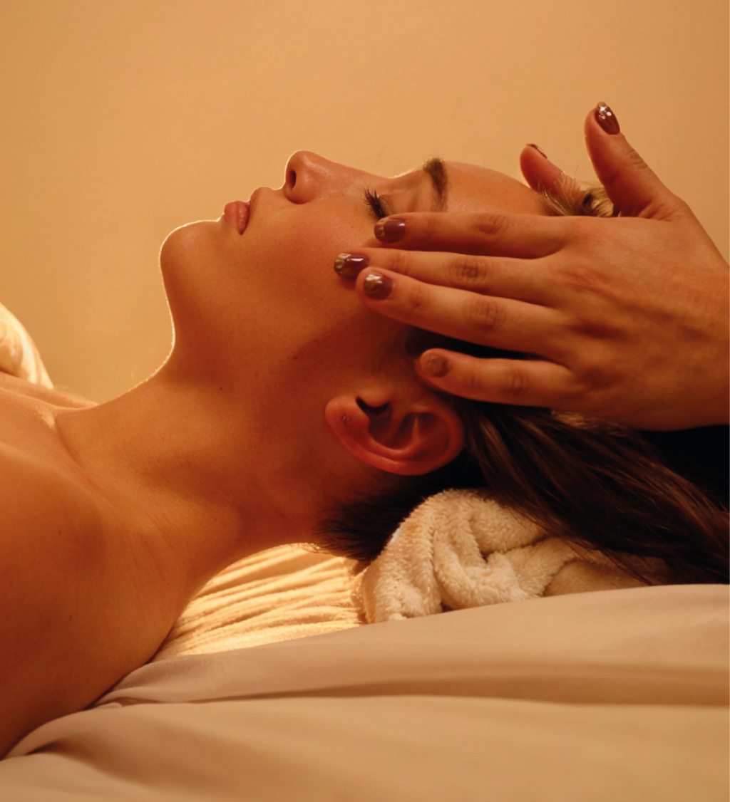 Masaje + Yoga Facial